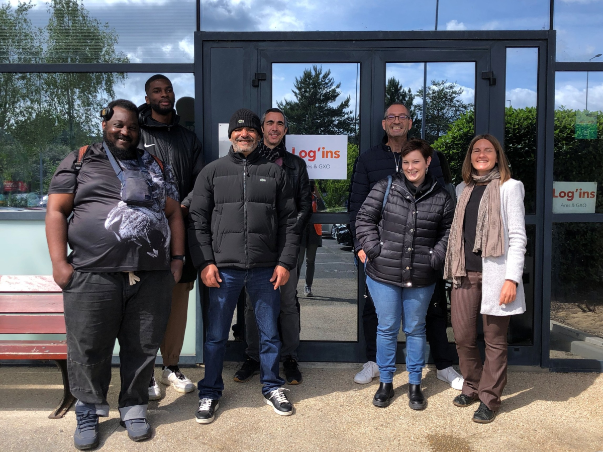 Visite de l’entreprise Log’ins pour les stagiaires AESI
