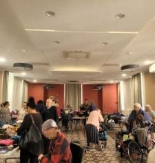 Animation grande friperie, le plaisir de choisir